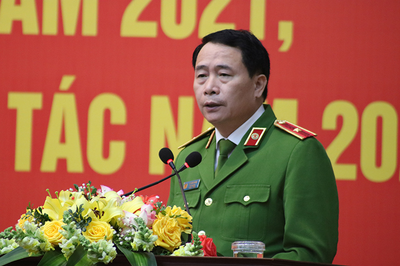 Thiếu tướng Lê Quốc Hùng, Ủy viên Trung ương Đảng, Thứ trưởng Bộ Công an phát biểu chỉ đạo tại hội nghị