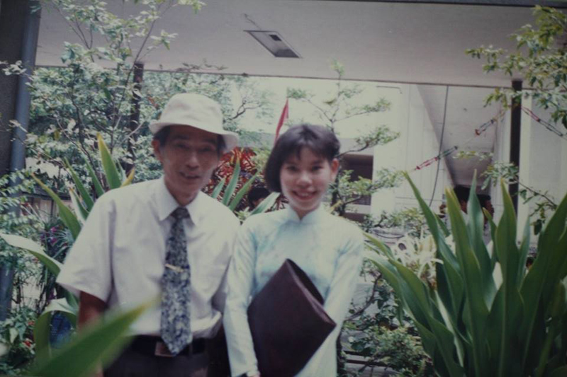 GS Lương Duy Thứ, con trai nhà giáo Lương Duy Tâm (bên trái). 