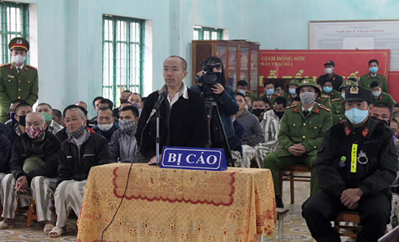 Bị cáo Nguyễn Văn Nam tại phiên tòa xét xử lưu động ở Trại giam Đồng Sơn.