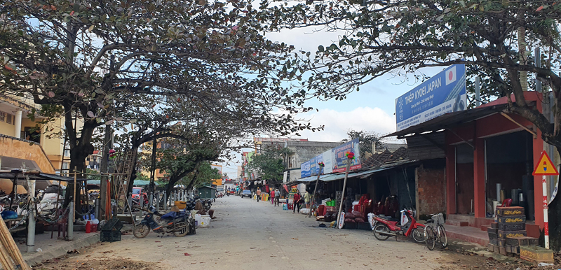 Chợ Tréo (thị trấn Kiến Giang) đã hoạt động trở lại sau 16 ngày tạm dừng do dịch Covid-19.