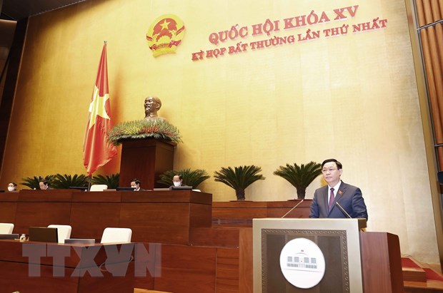 Chủ tịch Quốc hội Vương Đình Huệ phát biểu bế mạc kỳ họp. (Ảnh: Văn Điệp/TTXVN)