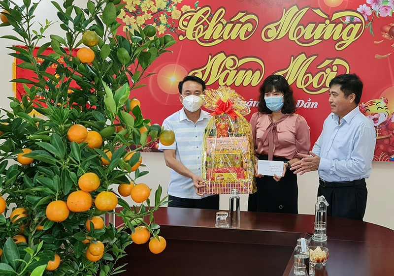  Đồng chí Phó Chủ tịch Thường trực UBND tỉnh Đoàn Ngọc Lâm đến thăm Trung tâm Bảo trợ xã hội tỉnh.