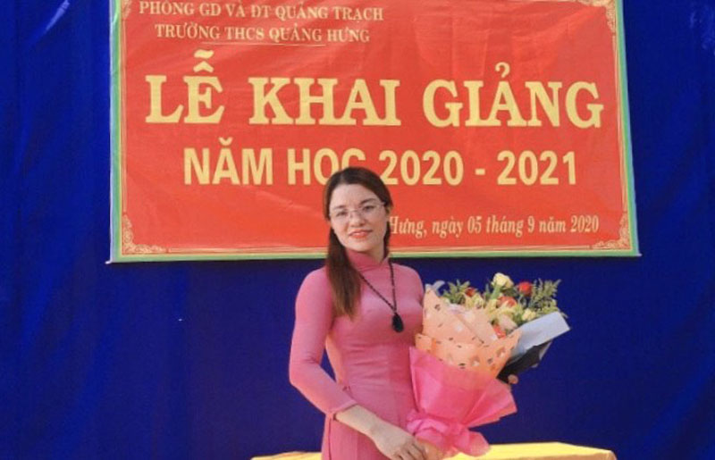 Cô giáo Dương Thị Thu Vân, thí sinh đoạt giải nhất tuần 14. 