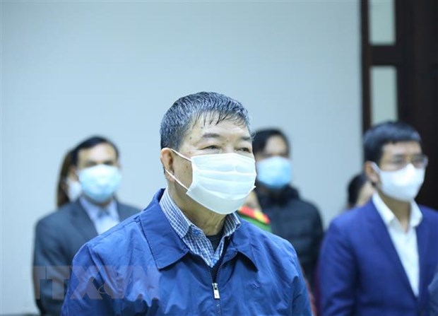 Bị cáo Nguyễn Quốc Anh, cựu Giám đốc Bệnh viện Bạch Mai tại phiên tòa. (Ảnh: Văn Điệp/TTXVN)