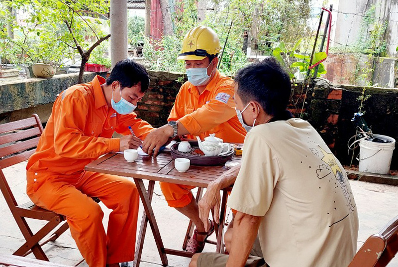 Quảng Trạch: Phát hiện, xử lý 42 vụ vi phạm sử dụng điện