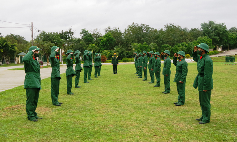Tiểu đoàn Bộ binh 42 tích cực huấn luyện dự khóa cho chiến sỹ mới
