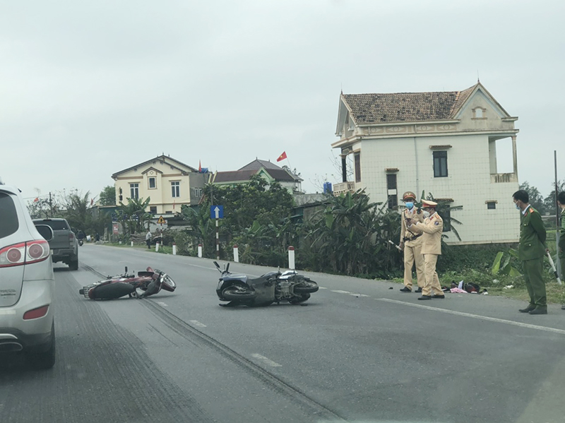 Một vụ tai nạn giao thông xảy ra trên tuyến Quốc lộ 1A, đoạn qua huyện Bố Trạch.