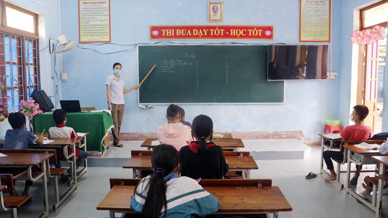 Nhiều trường học trên địa bàn huyện Tuyên Hóa chủ động, linh hoạt tổ chức dạy học trực tiếp cho học sinh tùy theo diễn biến tình hình dịch trên địa bàn.