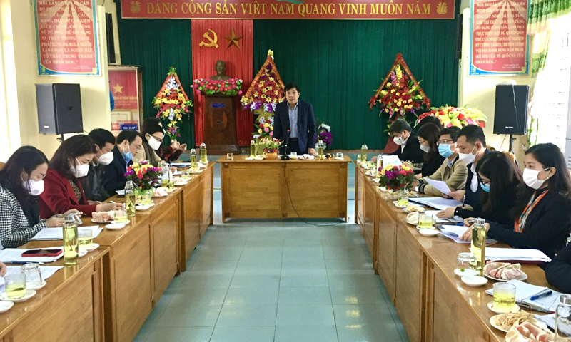 Đồng chí Nguyễn Công Huấn phát biểu tại buổi làm việc