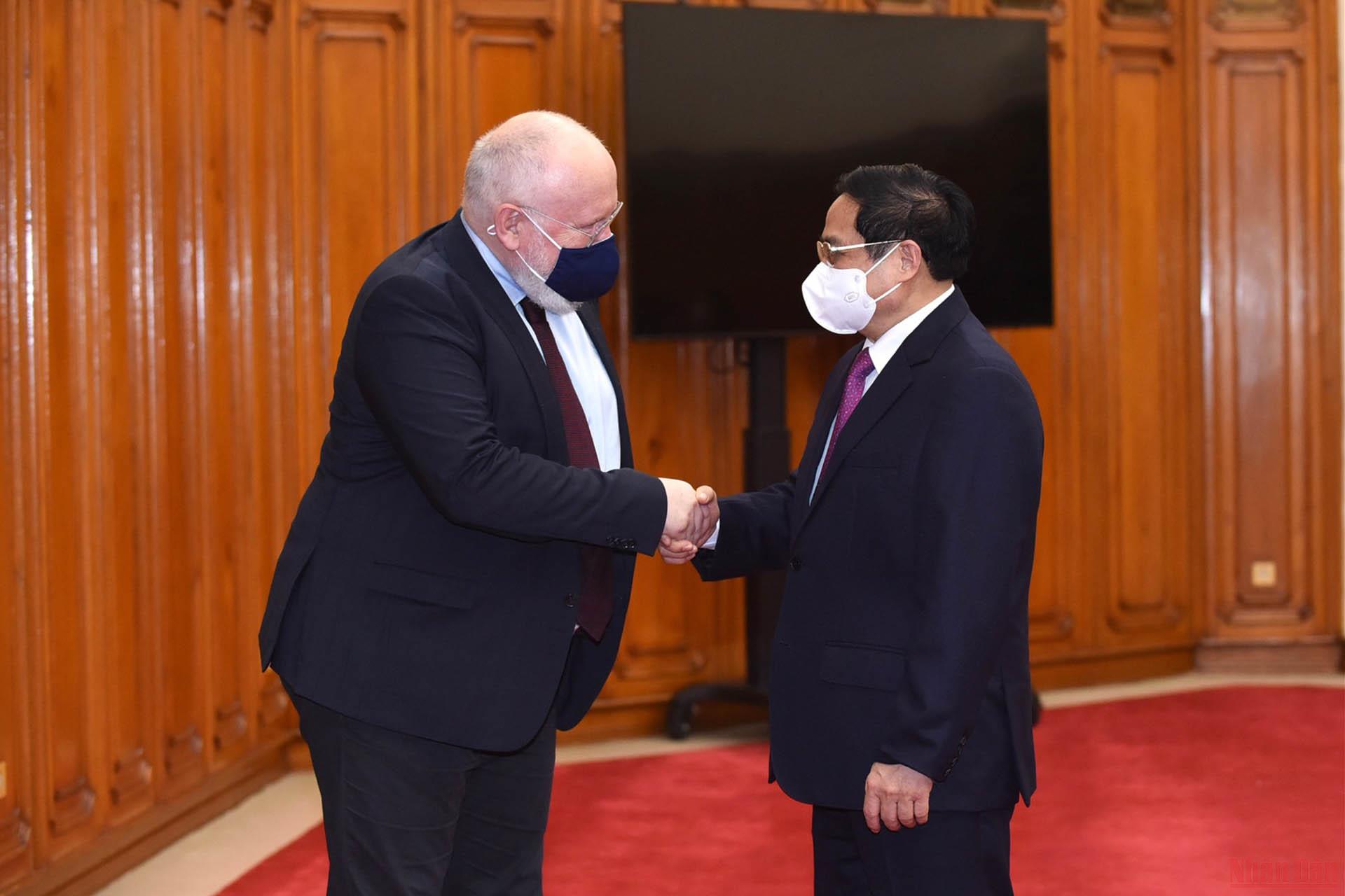  Ông Frans Timmermans gặp Thủ tướng Phạm Minh Chính. (Ảnh: TRẦN HẢI)