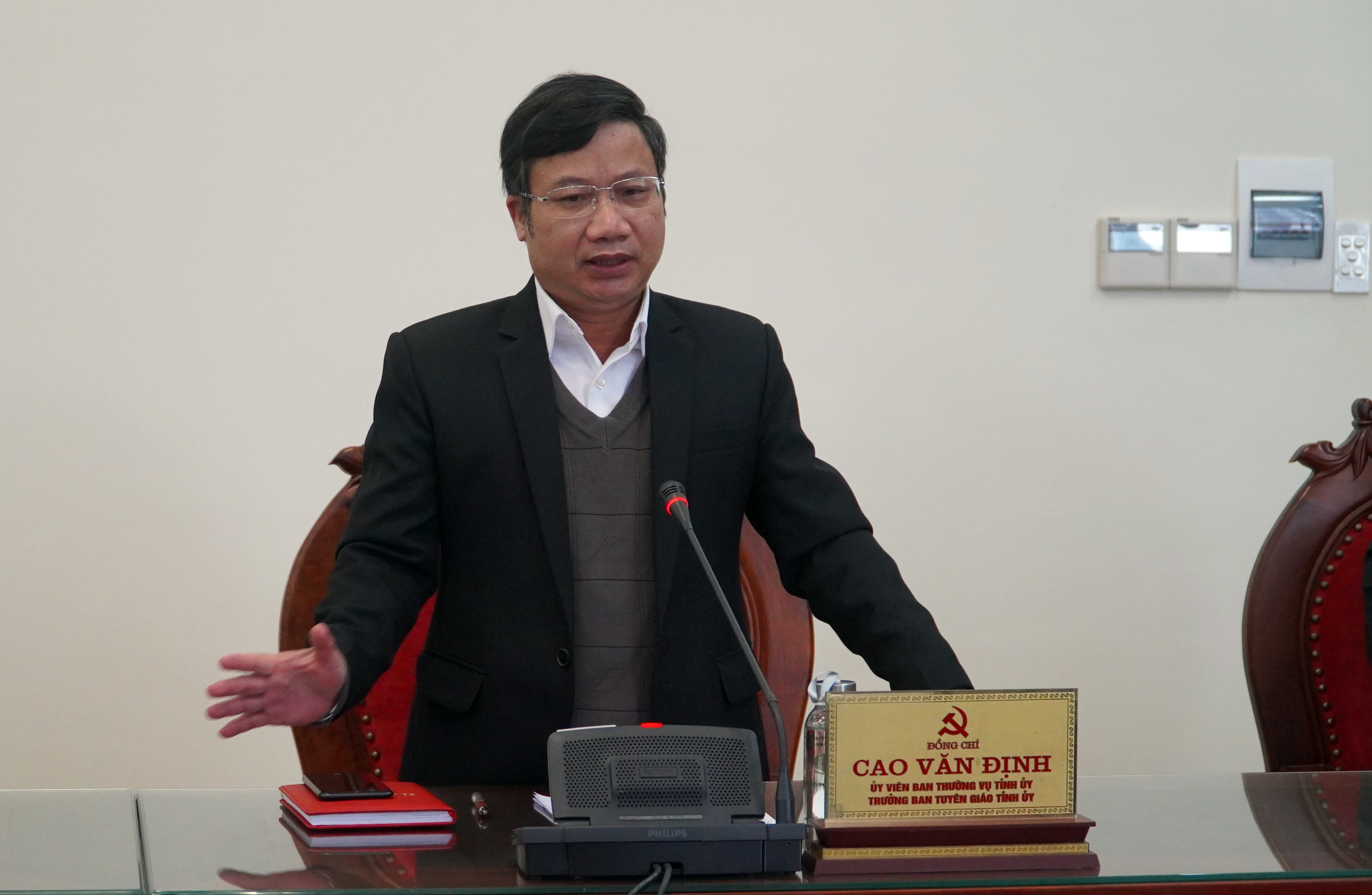 Đồng chí Trưởng ban Tuyên giáo Tỉnh ủy Cao Văn Định: Tiếp tục đẩy mạnh tuyên truyền, nâng cao ý thức phòng, chống dịch cho Nhân dân