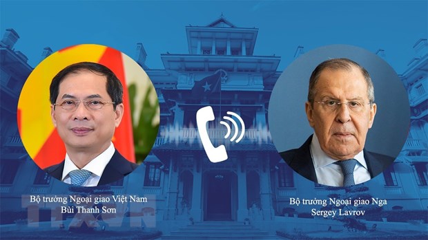 Bộ trưởng Ngoại giao Việt Nam-Nga điện đàm về tình hình Ukraine