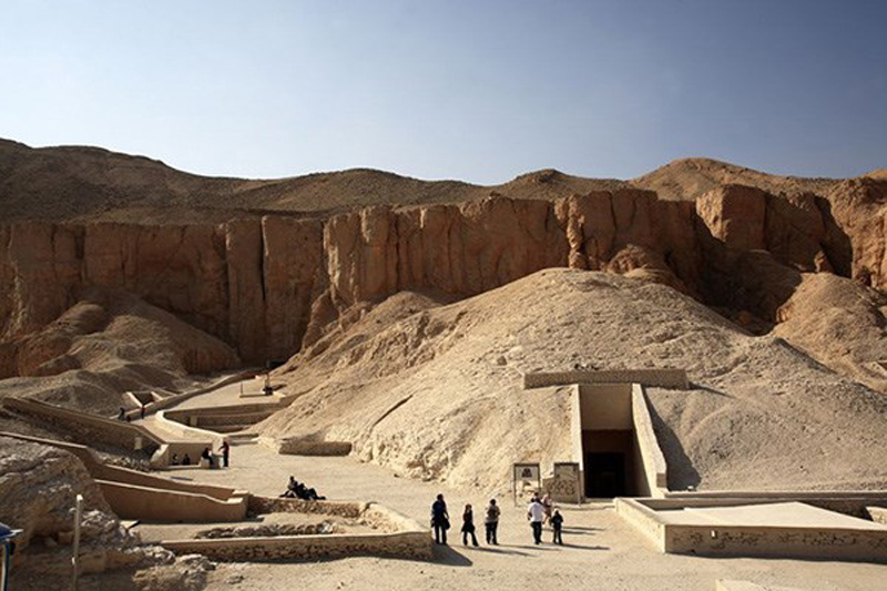 Ai Cập phát hiện 5 ngôi mộ có niên đại 4.000 năm trước đây