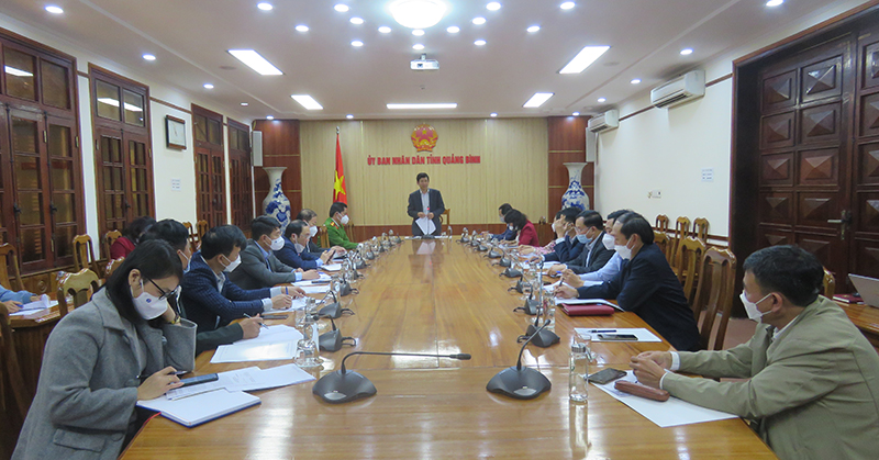 Đồng chí Phó Chủ tịch UBND tỉnh Hồ An Phong phát biểu chỉ đạo tại cuộc họp