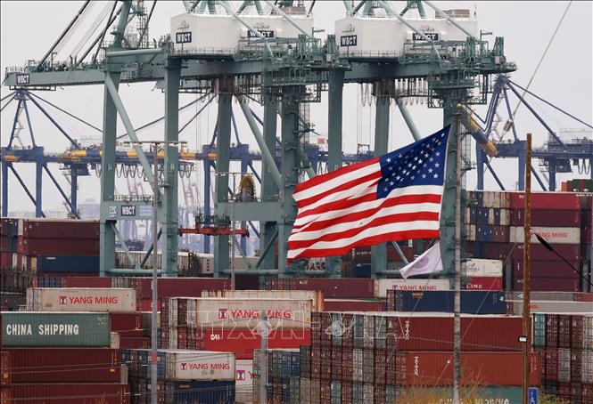  Mỹ cân nhắc từ bỏ quy chế Quan hệ thương mại bình thường vĩnh viễn (PNTR) với Nga, cho phép tăng thuế nhập khẩu hàng hóa từ quốc gia Đông Âu này. Ảnh: AFP/TTXVN 