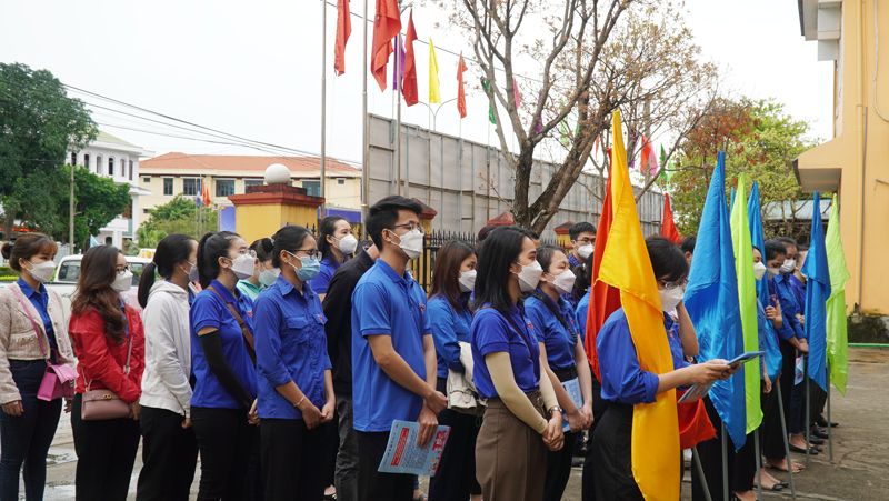 CDC Quảng Bình tốc chức mít tinh Hưởng ứng Ngày Thế giới phòng, chống lao 24/3.