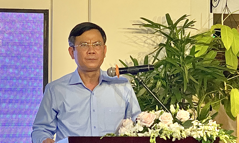 Đồng chí Chủ tịch UBND tỉnh Trần Thắng phát biểu tại buổi gặp mặt.
