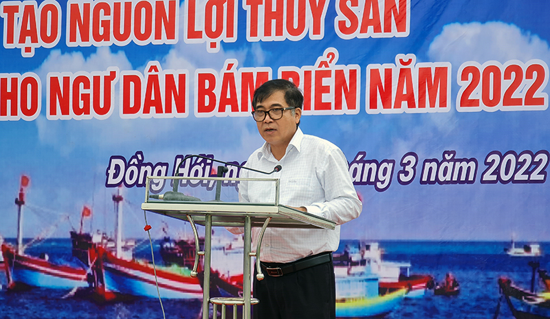 Đồng chí Phó Chủ tịch Thường trực UBND tỉnh Đoàn Ngọc Lâm phát biểu chỉ đạo tại buổi lễ.