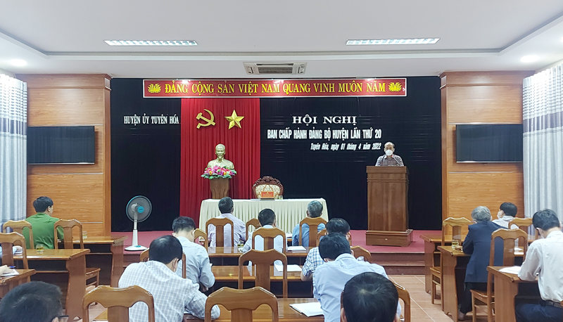 Lãnh đạo huyện Tuyên Hóa yêu cầu các địa phương thực hiện quyết liệt các giải pháp phục hồi và phát triển kinh tế-xã hội.