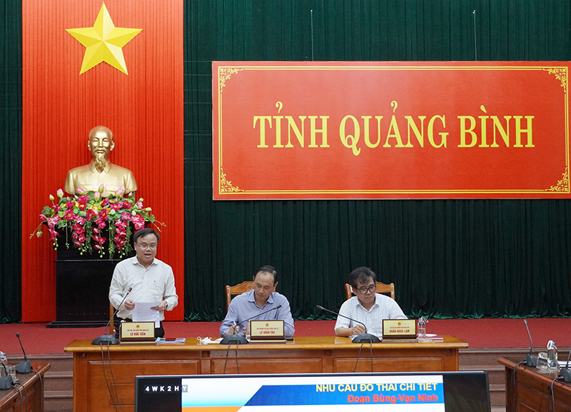 Đồng chí Phó Chủ tịch UBND tỉnh Quảng Trị Lê Đức Tiến phát biểu tại cuộc làm việc.