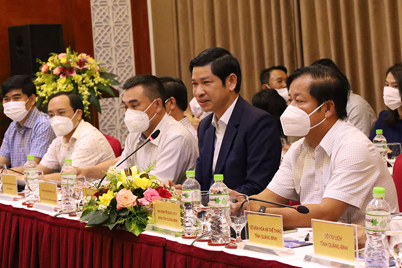 Đồng chí Hồ An Phong, TUV, Phó Chủ tịch UBND tỉnh phát biểu tại buổi làm việc.