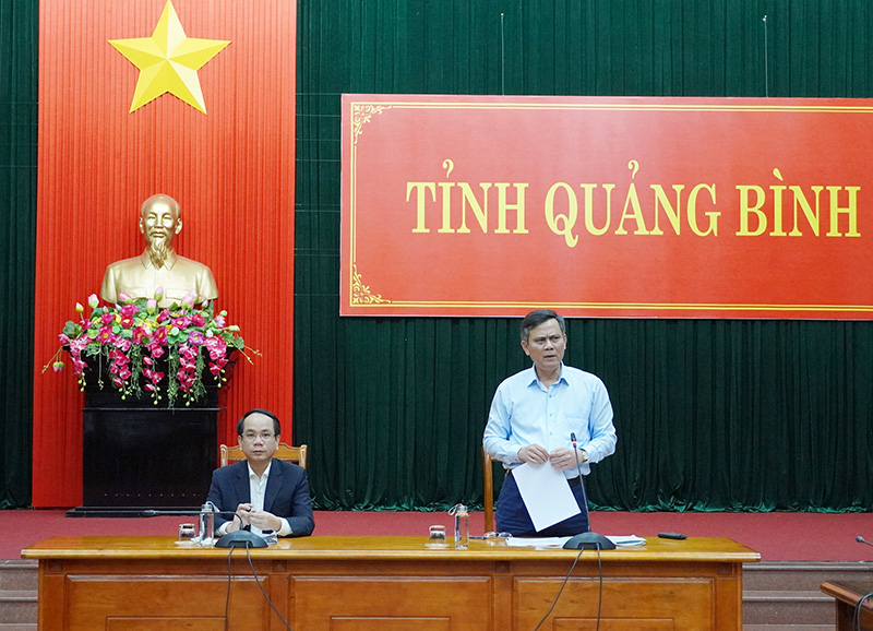 Đồng chí Chủ tịch UBND tỉnh Trần Thắng phát biểu đặt vấn đề tại buổi làm việc.