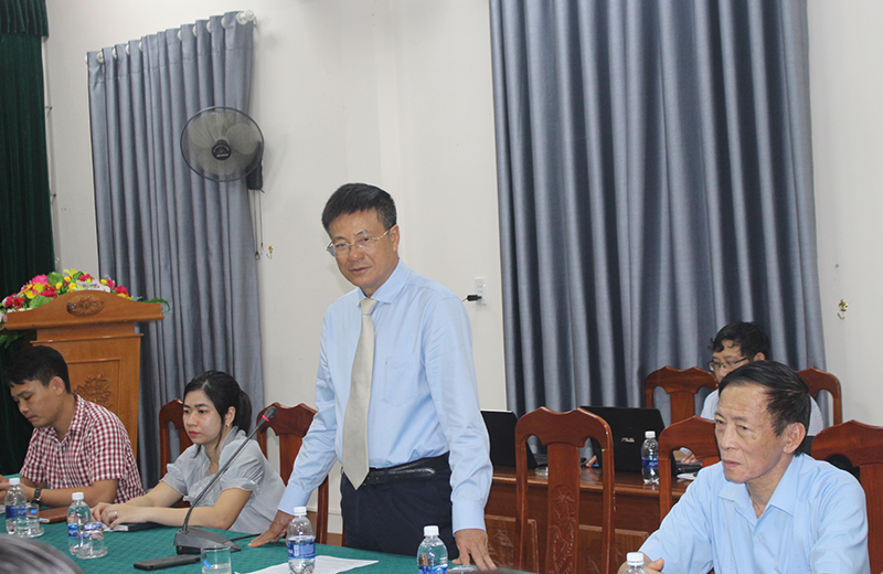 1. Đồng chí Lương Ngọc Bính, Chủ tịch Liên hiệp các tổ chức hữu nghị tỉnh Quảng Bình phát biểu tại lễ ký kết.