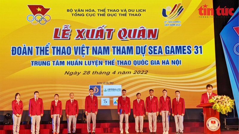 Trưởng đoàn Thể thao Việt Nam tham dự SEA Games 31 Trần Đức Phấn bày tỏ lòng quyết tâm tại buổi lễ.