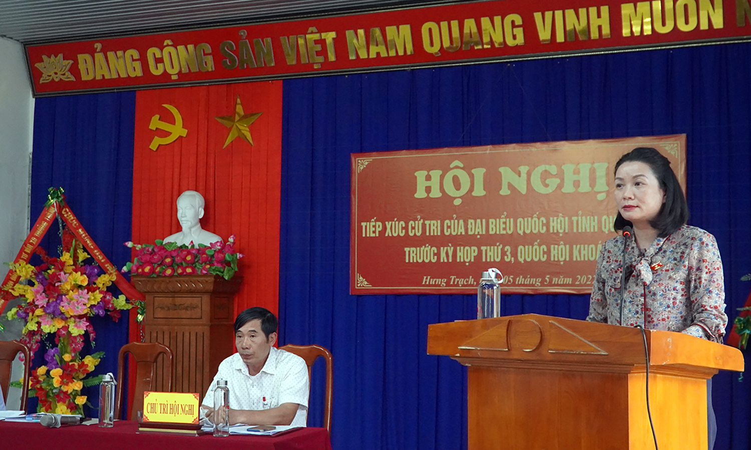  Phó trưởng đoàn ĐBQH Nguyễn Minh Tâm phát biểu tại hội nghị   