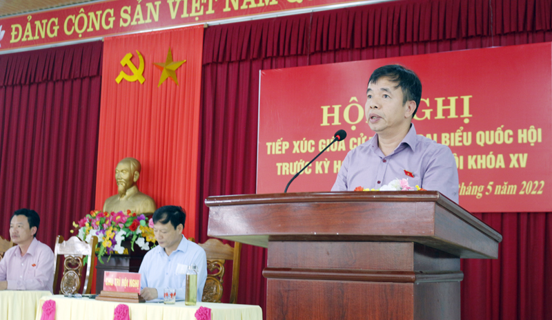 Đại biểu Nguyễn Tiến Nam, Giám đốc Công an tỉnh phát biểu tiếp thu các kiến nghị của cử tri.
