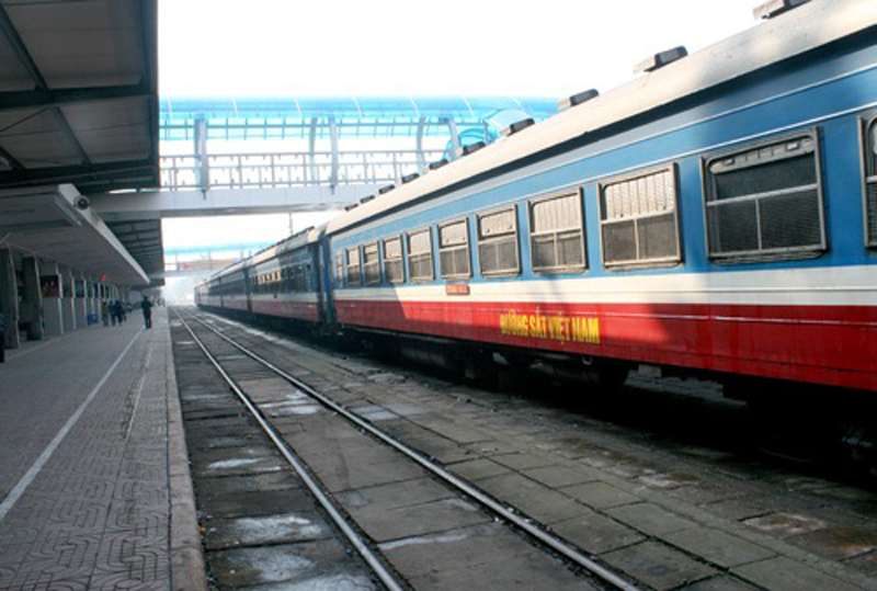  Đường sắt tăng cường các đôi tàu đến điểm du lịch Quảng Bình trong tháng 5.