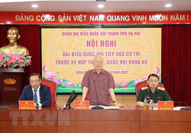Tổng Bí thư Nguyễn Phú Trọng, Bí thư Quân uỷ Trung ương phát biểu tại buổi tiếp xúc cử tri. (Ảnh: Trí Dũng/TTXVN)