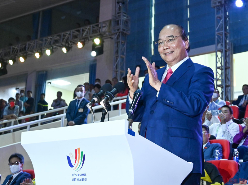 Chủ tịch nước Nguyễn Xuân Phúc tuyên bố khai mạc SEA Games 31 (Ảnh: DUY LINH) 