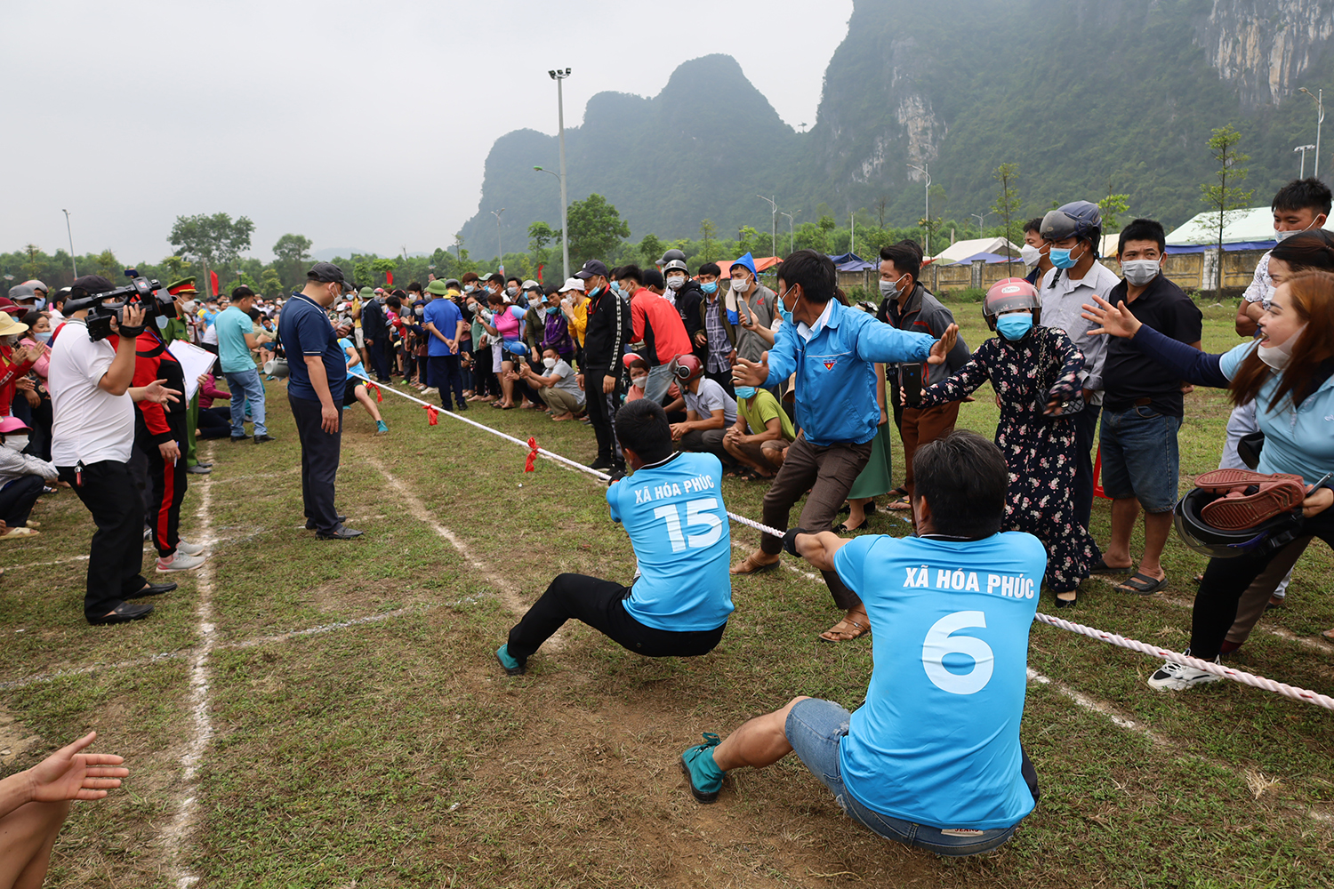  ĐVTN huyện Minh Hóa tích cực rèn luyện thể thao để nâng cao sức khỏe phục vụ xây dựng quê hương.