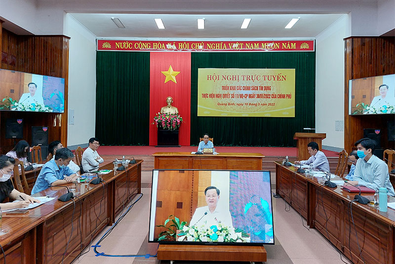 Các đại biểu lắng nghe phát biểu chỉ đạo của đồng chí Lê Minh Khái, Phó Thủ tướng Chính phủ