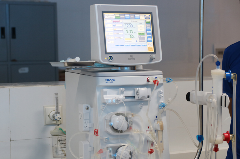 Máy thực hiện kỹ thuật HDF online được Sở Y tế đầu tư cho Bệnh viện ĐKKVBQB.