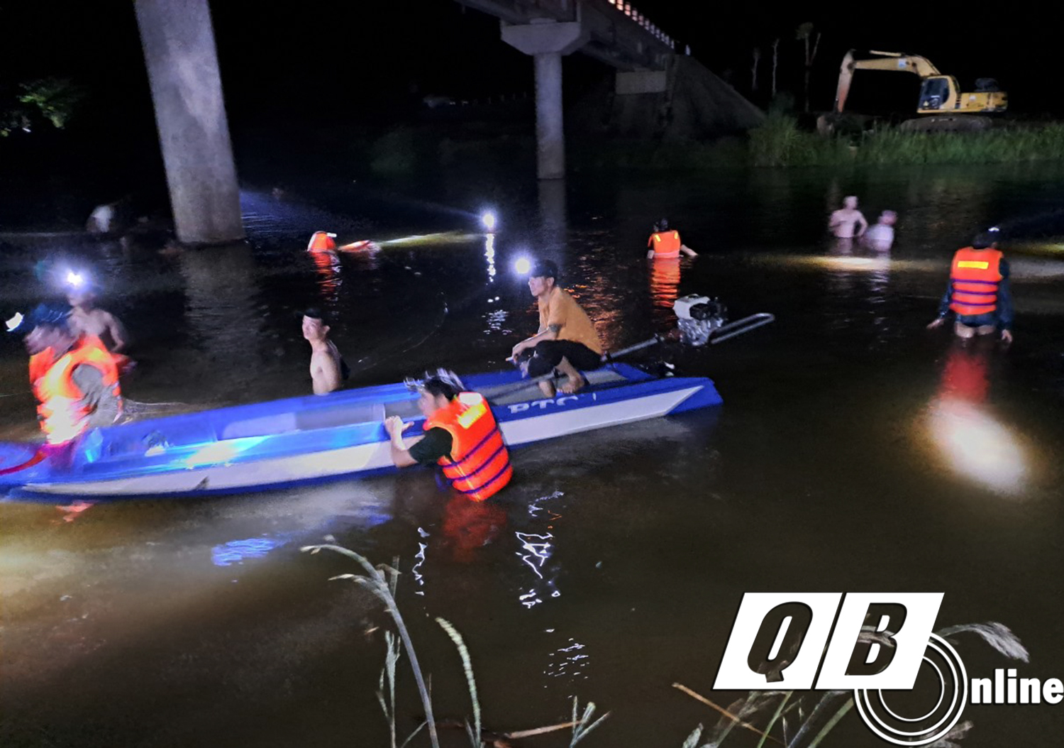 3 học sinh bị đuối nước tại sông Dinh
