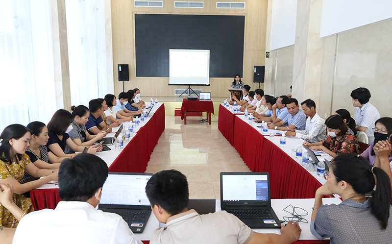 Tham gia lớp tập huấn có 30 học viên là cán bộ, giáo viên của 2 huyện Quảng Ninh và Lệ Thủy. 