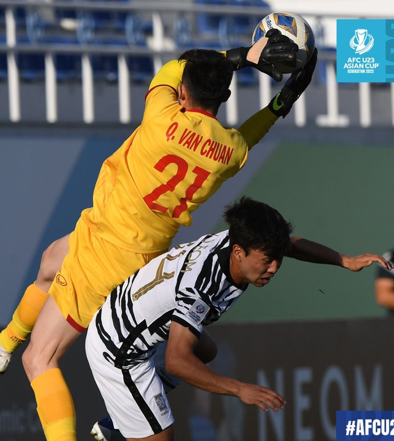 U23 Việt Nam duy trì được sự tự tin, bền bỉ và đã thành công trong việc cầm hòa U23 Hàn Quốc để rộng cửa đi tiếp. Ảnh: AFC