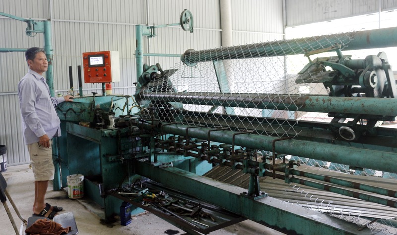 Nhiều DN, cơ sở sản xuất trên địa bàn huyện Tuyên Hóa đang dần khôi phục sản xuất.