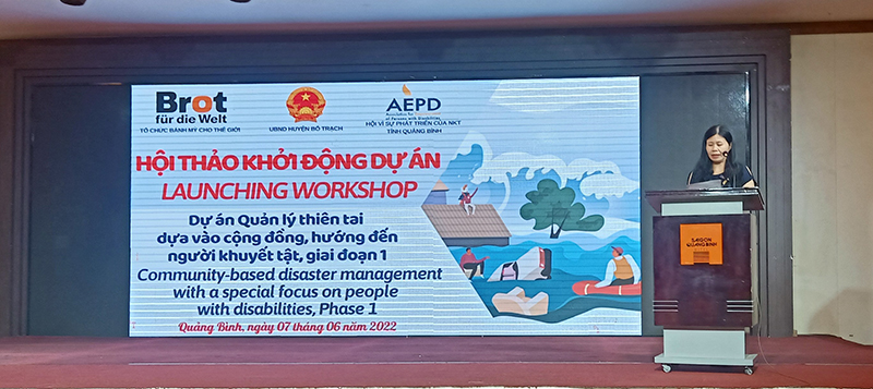 Bà Nguyễn Thị Thanh Hồng, Chủ tịch AEPD đọc khai mạc khởi động Hội thảo.