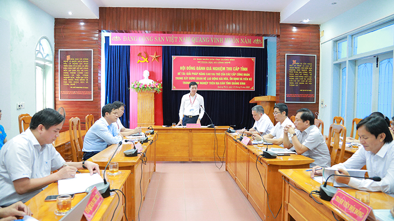 Giám đốc Sở KH-CN Nguyễn Chí Thắng, Chủ tịch Hội đồng khoa học nghiệm thu nhiệm vụ khoa học cấp tỉnh kết luận tại buổi nghiệm thu nhiệm vụ.