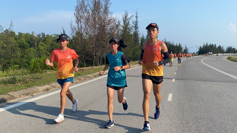 Đam mê chạy bộ, Lưu Thị Thanh Tình, Lưu Thị Thanh Tâm và Nguyễn Thành Trung đang nỗ lực từng ngày để tiếp tục gặt hái những thành tích cao hơn.