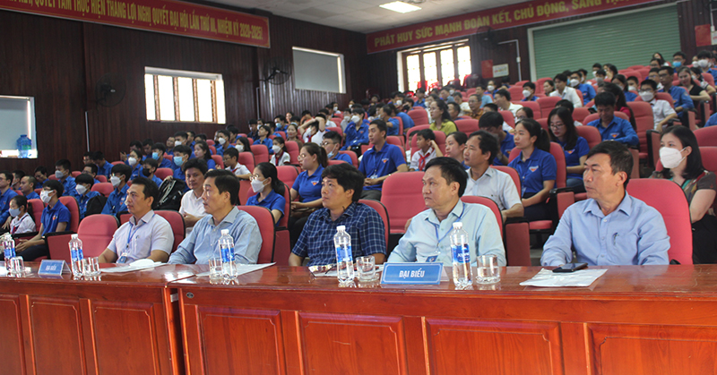  Các đại biểu tham dự tại hội thi.