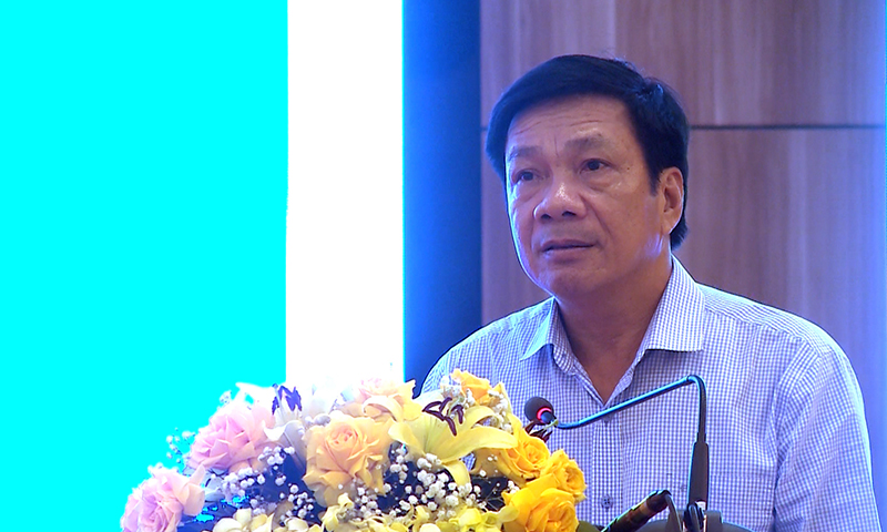 Đồng chí Nguyễn Công Huấn phát biểu tại hội nghị