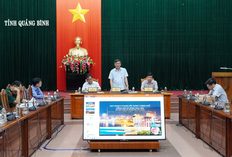 Đồng chí Chủ tịch UBND tỉnh Trần Thắng phát biểu đặt vấn đề tại hội nghị