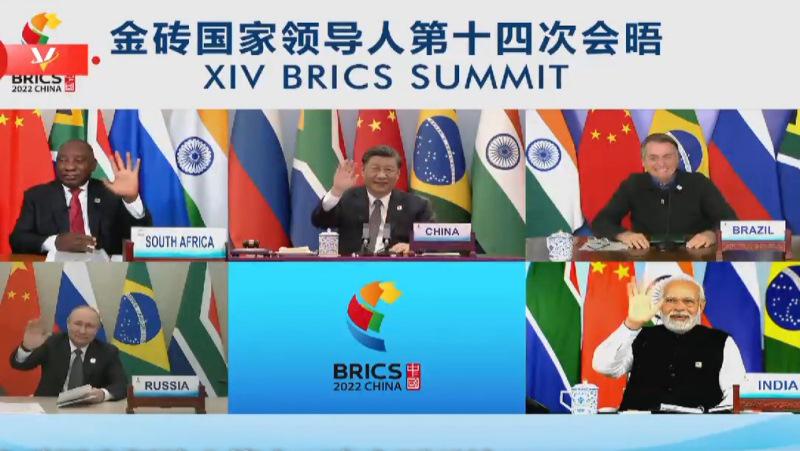 Lãnh đạo các quốc gia thành viên tham dự Hội nghị cấp cao BRICS. (Ảnh cắt từ clip của CCTV)