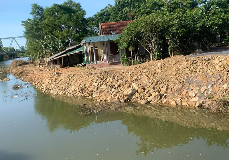Lệ Thủy: Đầu tư 3 tỷ đồng xây dựng tuyến kè chống sạt lở bờ sông Phú Hòa