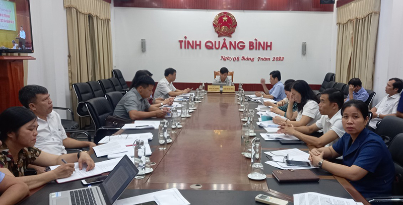Lãnh đạo Sở Nội vụ chủ trì tại điểm cầu tỉnh Quảng Bình.