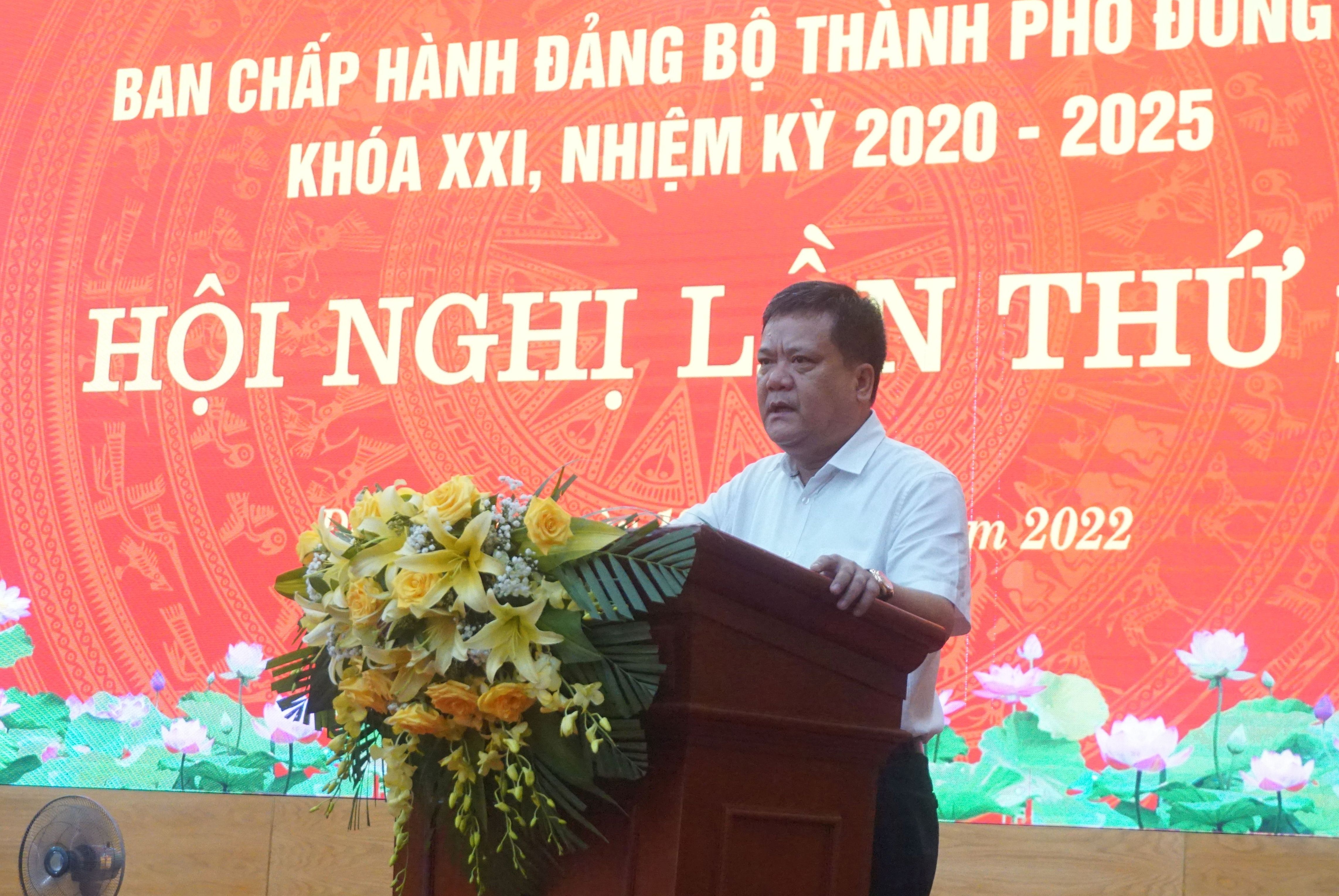 Đồng chí Bí thư Thành ủy Trần Phong phát biểu chỉ đạo tại hội nghị